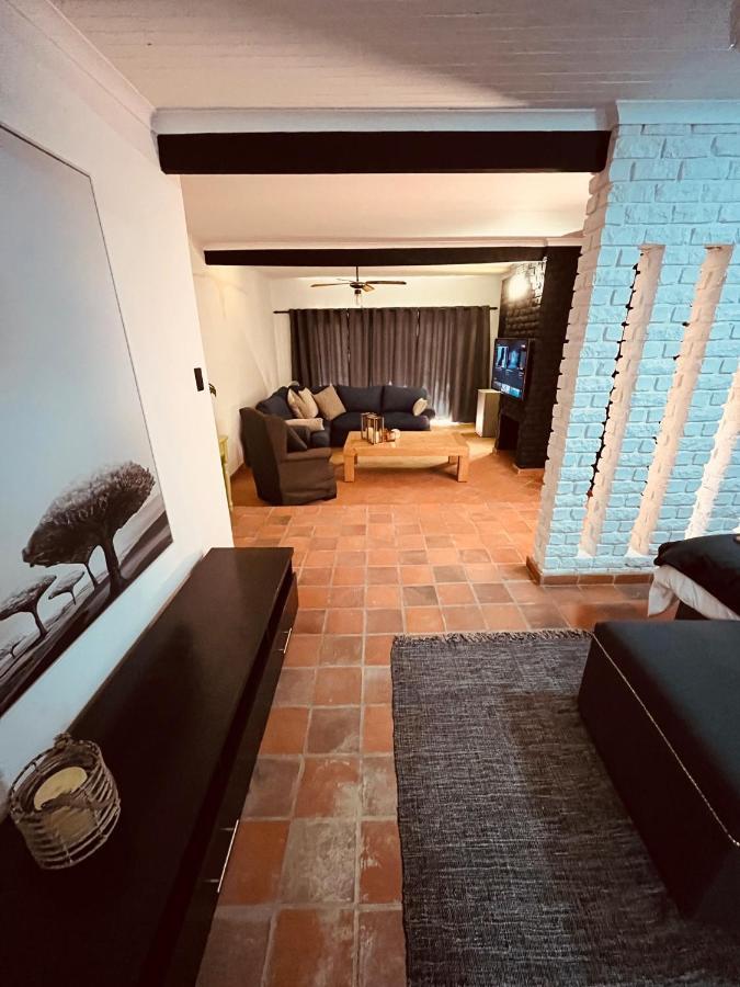 The Hart House Bed & Breakfast Hartbeespoort Bagian luar foto
